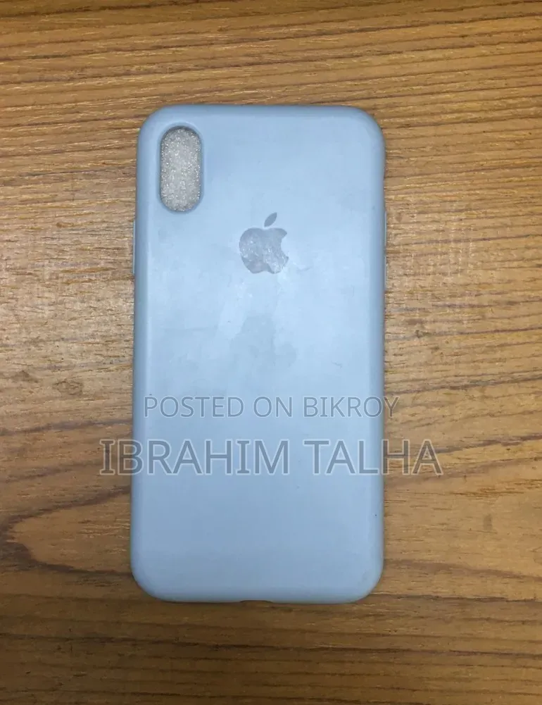 iPhone Xs Cover