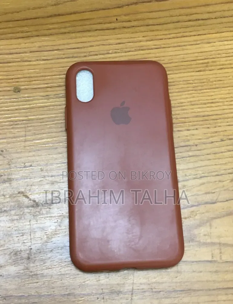 iPhone Xs Cover