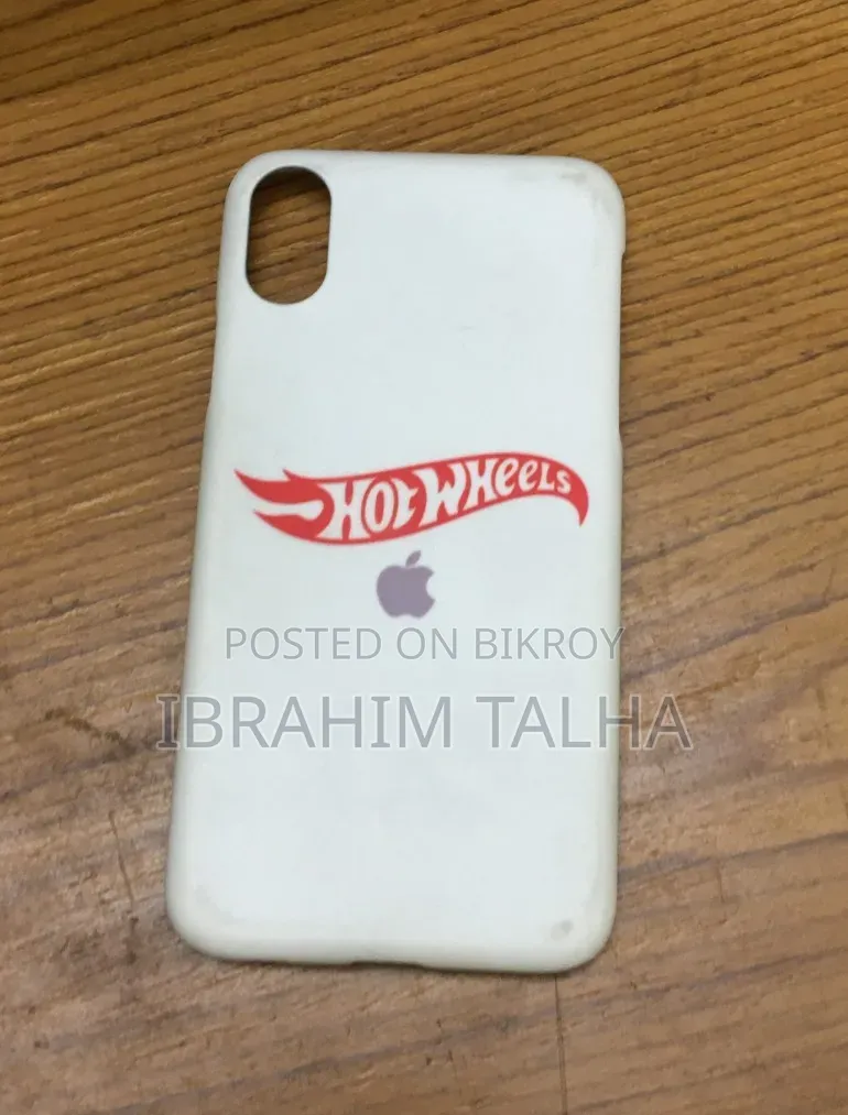 iPhone Xs Cover