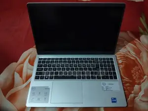 ল্যাপটপ Dell Inspiron 15 8GB Intel Core i5 SSD 512GB
