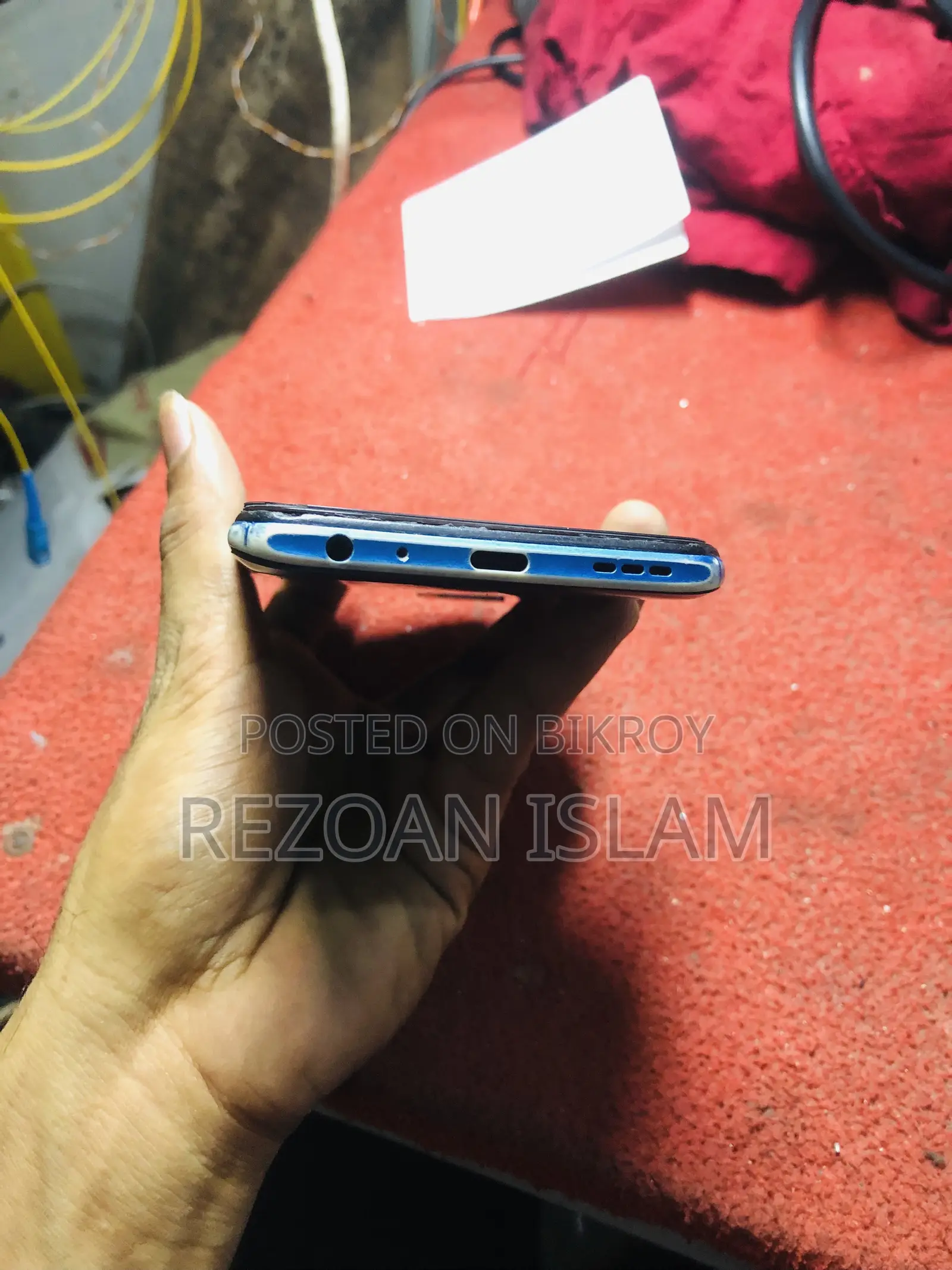 Vivo Y51 16 GB Blue