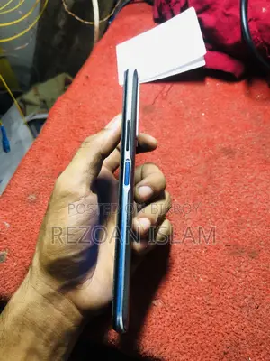 Vivo Y51 16 GB Blue