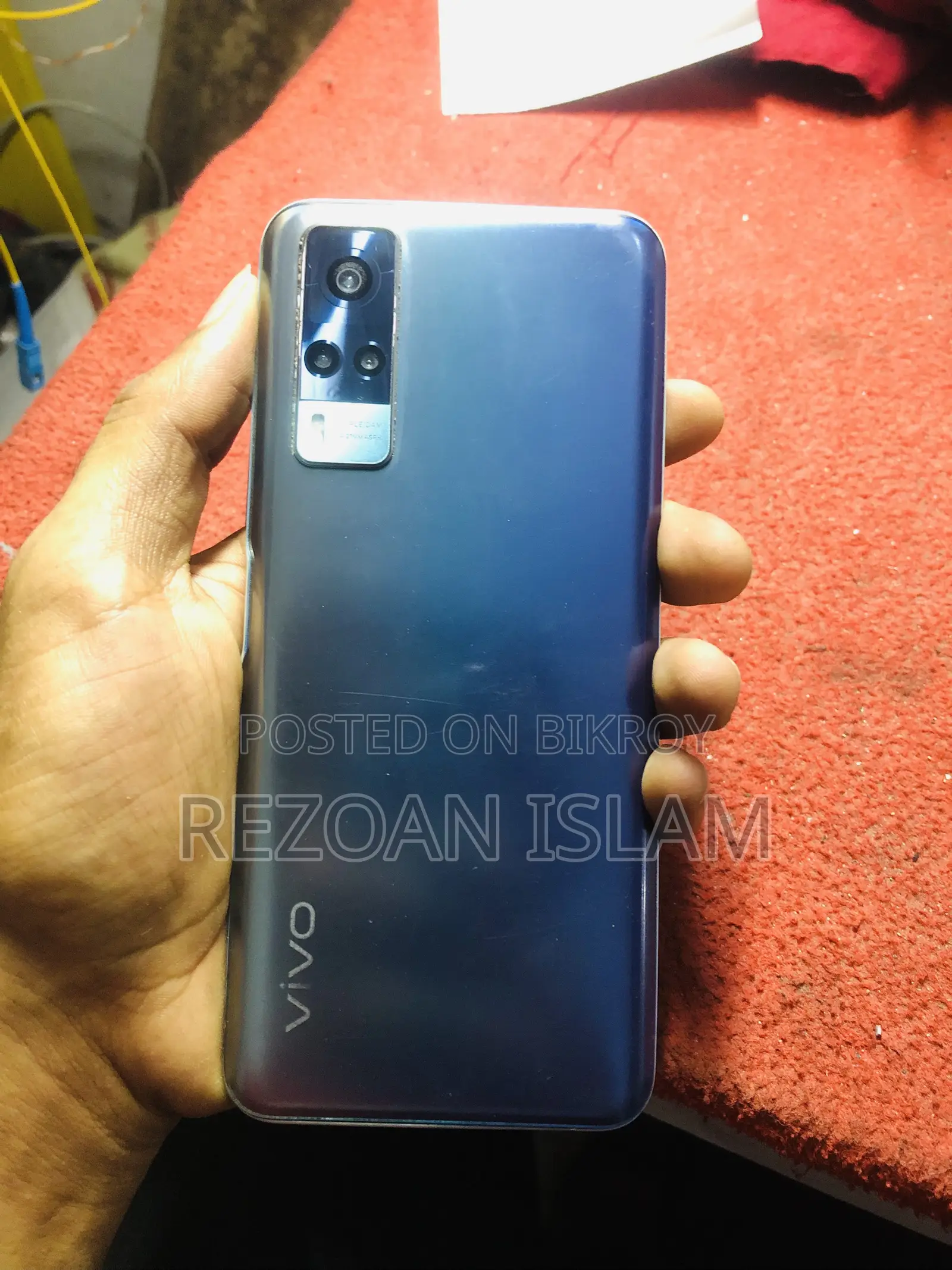 Vivo Y51 16 GB Blue