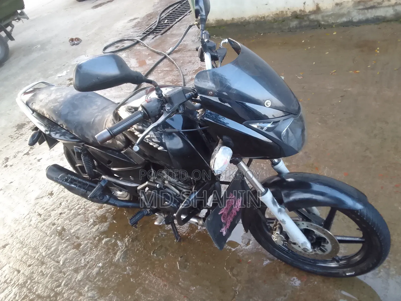 Bajaj Pulsar 150 2011 Black