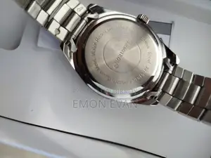 আর্মিট্রন মেন্স রিস্ট ওয়াচ – জাপান মুভমেন্ট