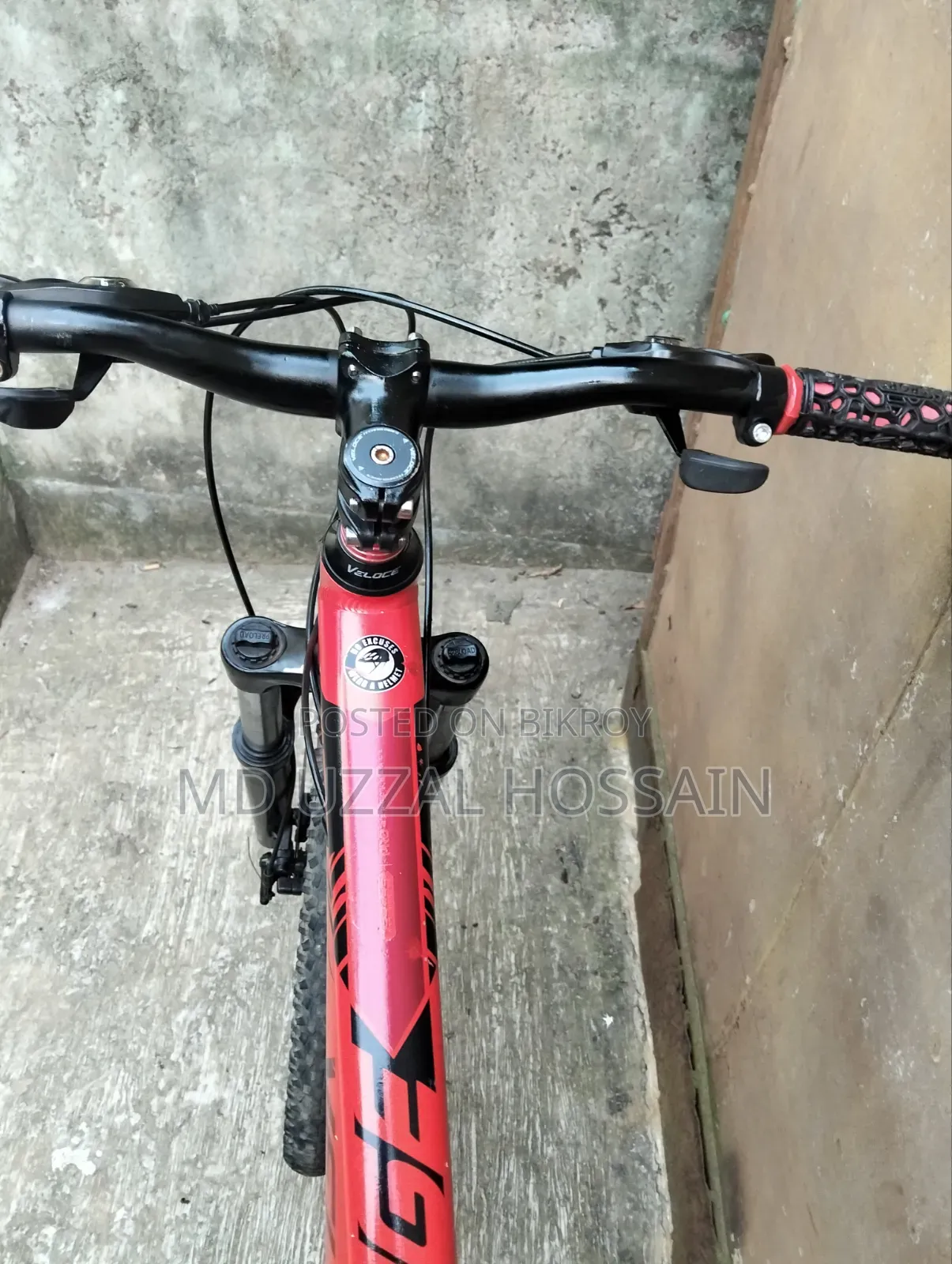 মডেল ভেলোসি ৬০২