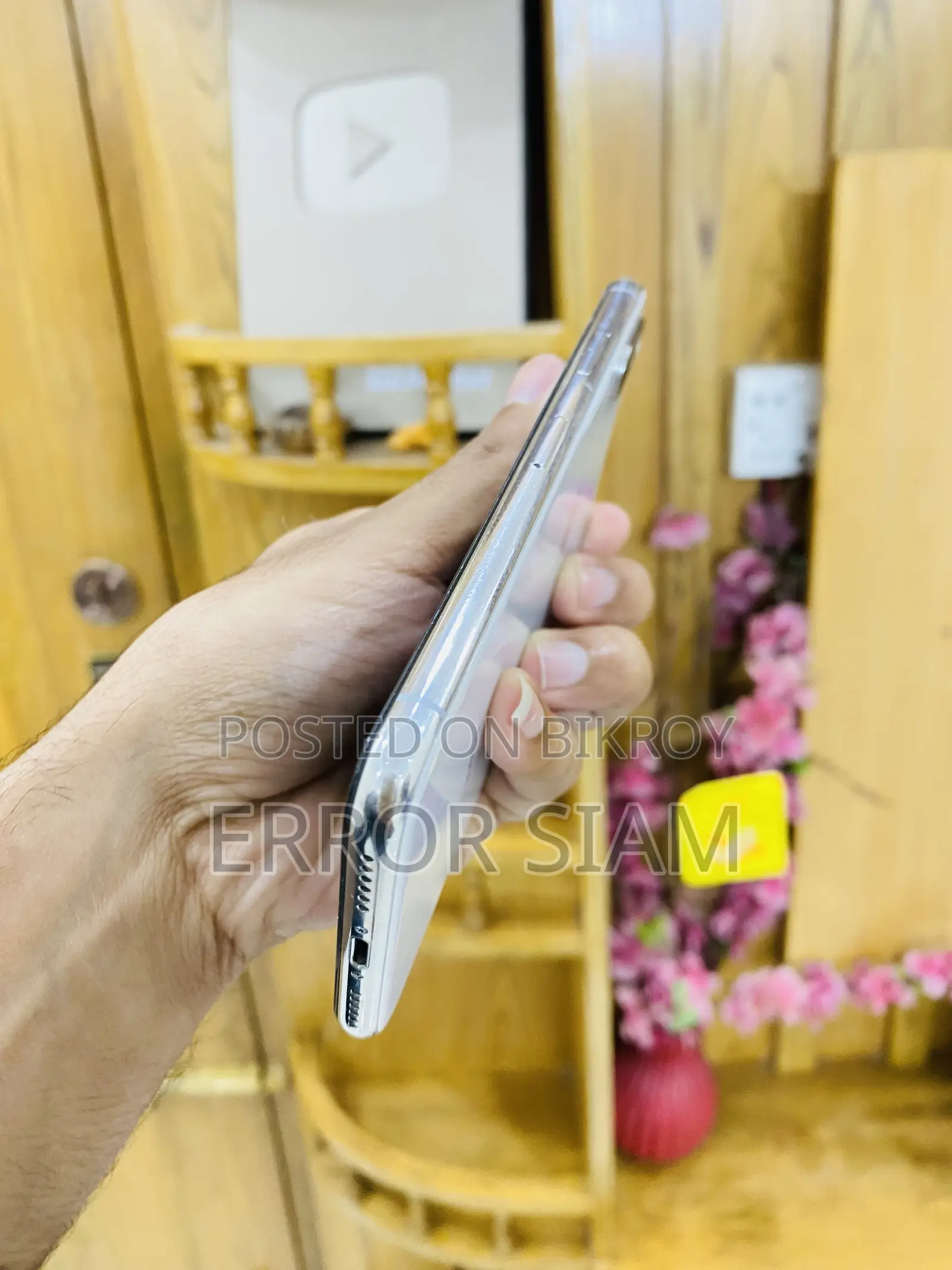 Apple iPhone X 256 GB White
