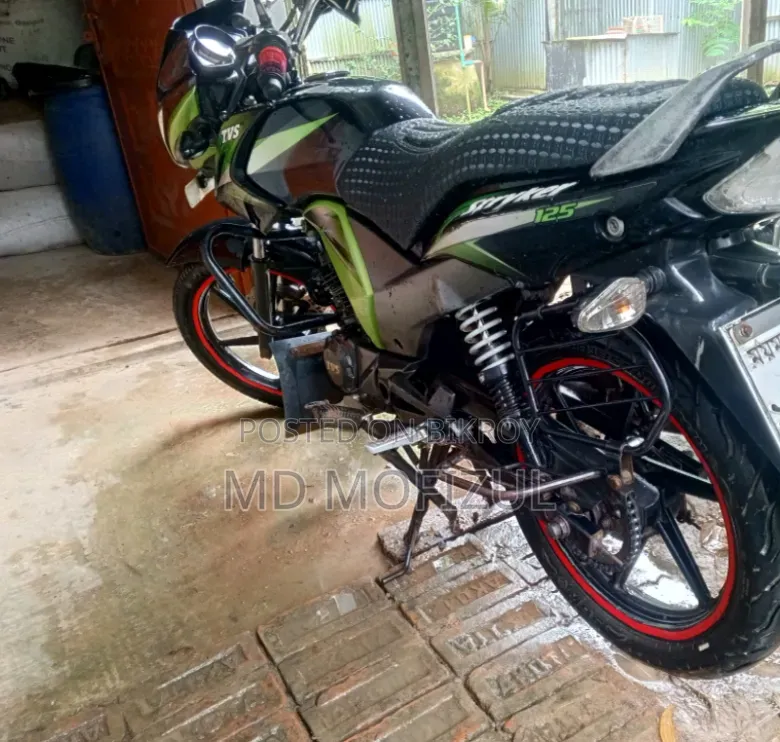TVS Stryker 125 2019 Green