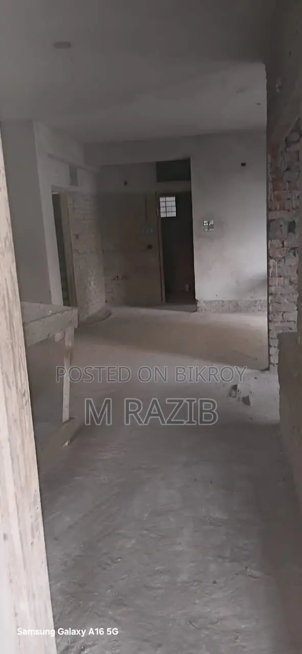 মোহাম্মদপুরে ৩ বেডরুমের অ্যাপার্টমেন্ট বিক্রয়