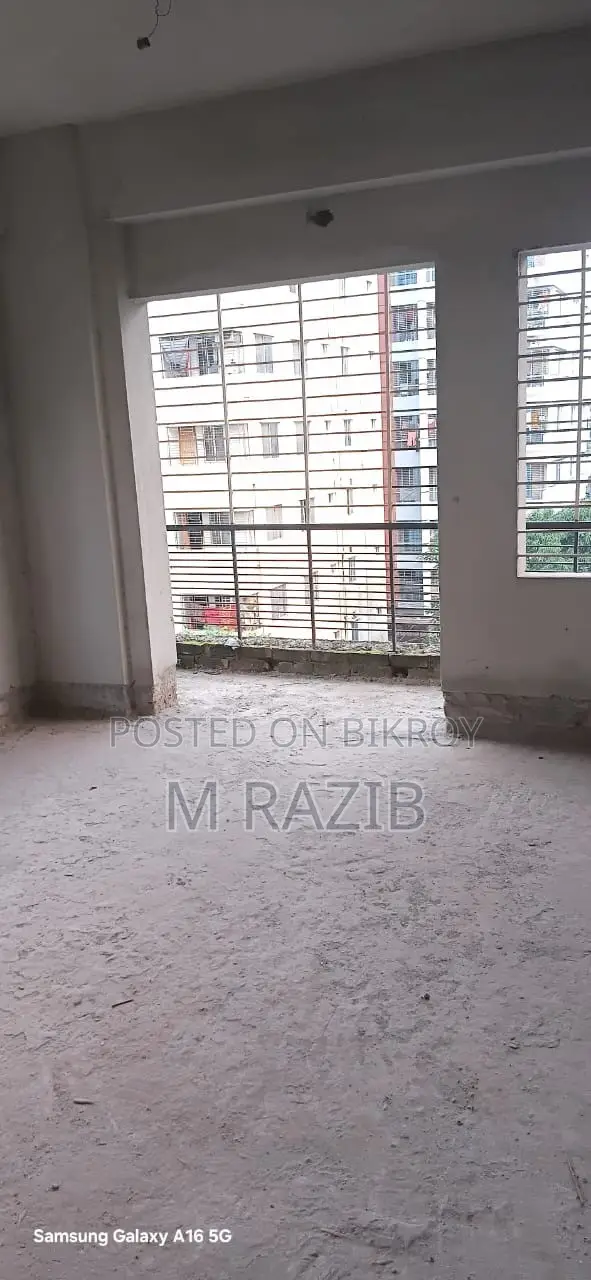 মোহাম্মদপুরে ৩ বেডরুমের অ্যাপার্টমেন্ট বিক্রয়