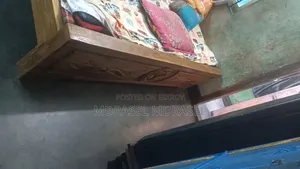 সেগুন কাঠের খাট