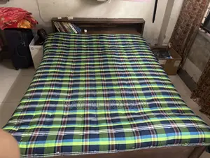 ১ টি তোশক বিক্রি হবে।