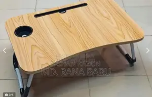 বেড বা টি টেবিল