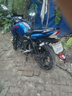 TVS Apache RTR 160 2V 2018 Blue