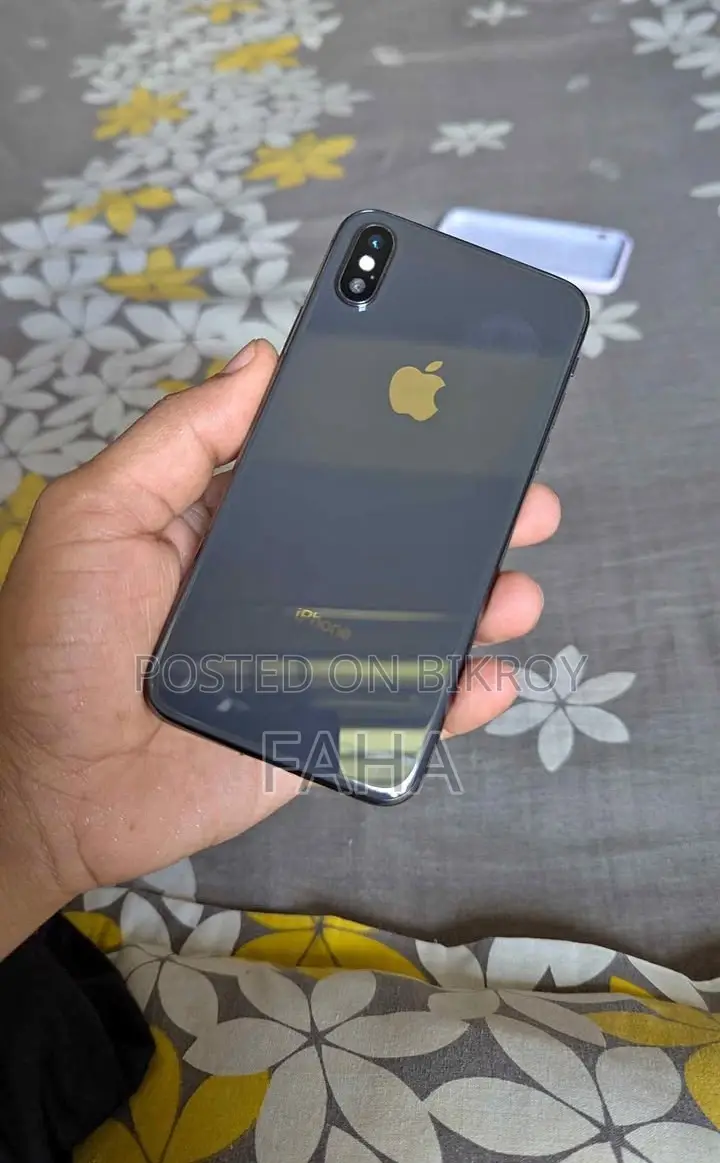 অ্যাপল আইফোন এক্স ৬৪ জিবি ব্ল্যাক