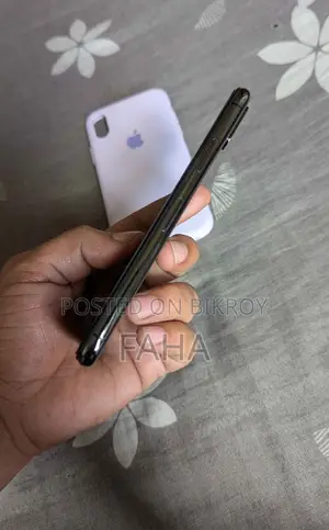 অ্যাপল আইফোন এক্স ৬৪ জিবি ব্ল্যাক
