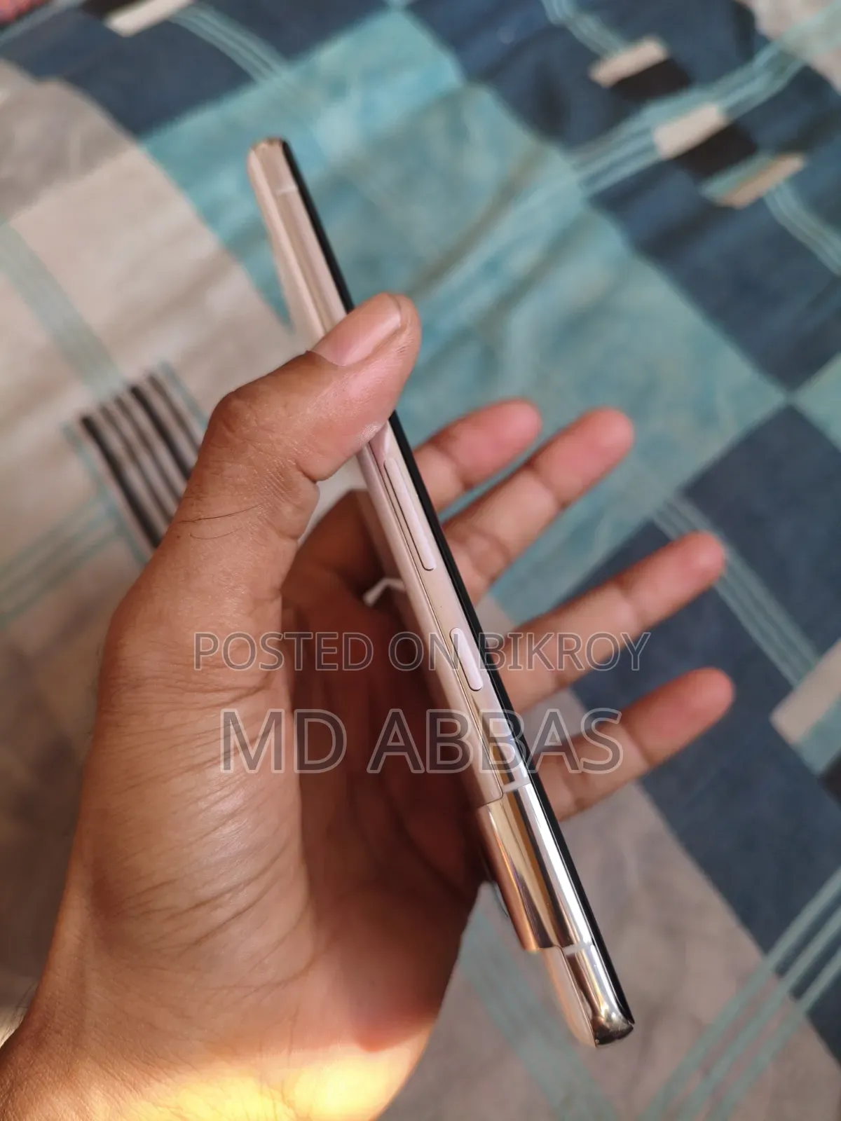 গুগল পিক্সেল ৭ প্রো ১২৮ জিবি হোয়াইট