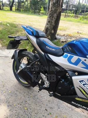 Suzuki Gixxer SF 2024 Silver