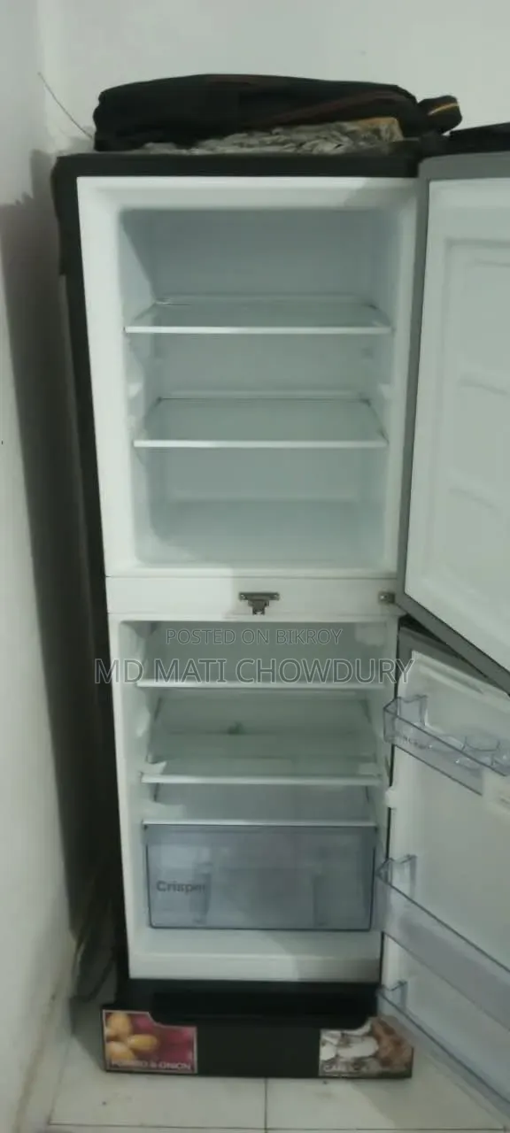 SINGER 12 CFT Refrigerator for sale
