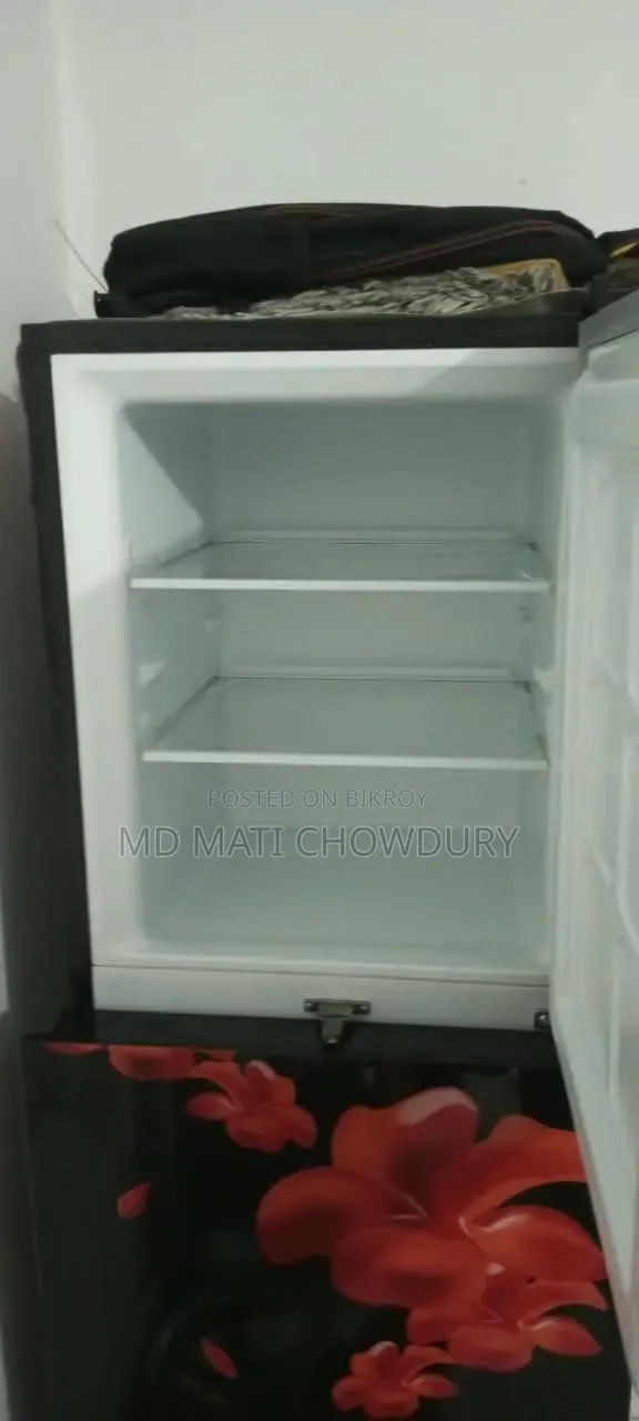 SINGER 12 CFT Refrigerator for sale