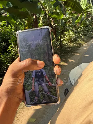 OnePlus 8 5G UW (Verizon) 128 GB Gold