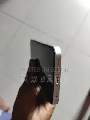 Apple iPhone XR 64 GB White
