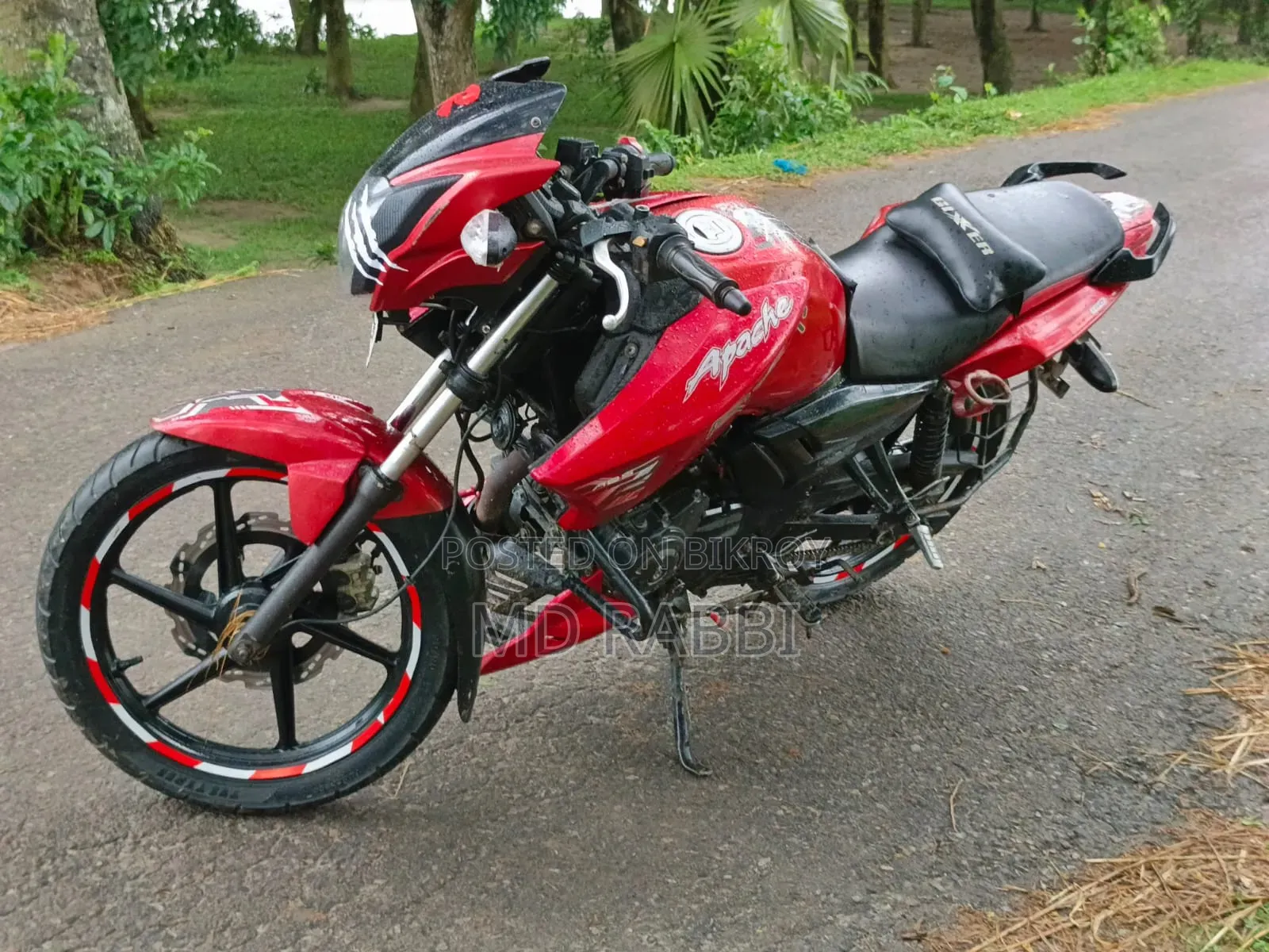 টিভিএস আপাচে আরটিআর ১৬০ ২ভি ২০১৬ লাল