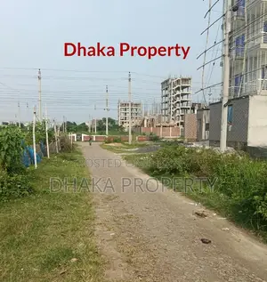 সেক্টর-১৭/ডি এ মেট্রো স্টেশনের কাছে উত্তরমুখী ৬ কাঠা জমি