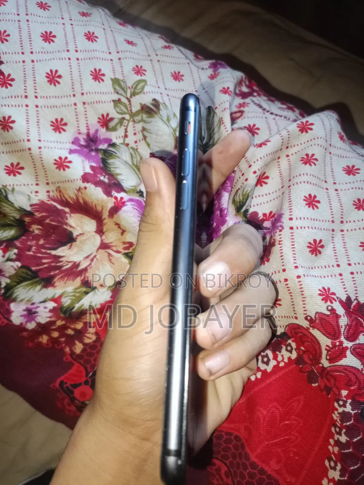 অ্যাপল আইফোন ৮ ২৫৬ জিবি ব্ল্যাক