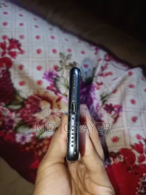 অ্যাপল আইফোন ৮ ২৫৬ জিবি ব্ল্যাক