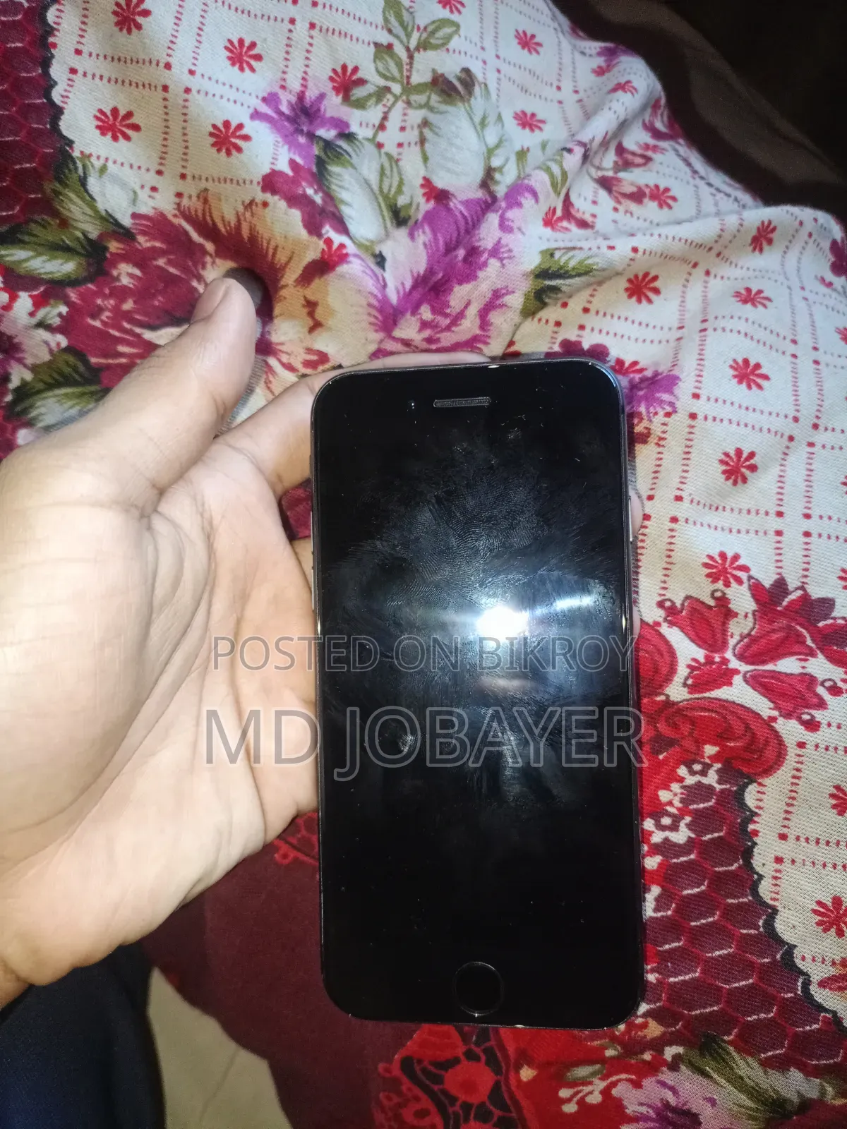 অ্যাপল আইফোন ৮ ২৫৬ জিবি ব্ল্যাক