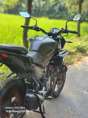 হিরো এক্সট্রিম ১২৫আর ২০২৫ ব্ল্যাক