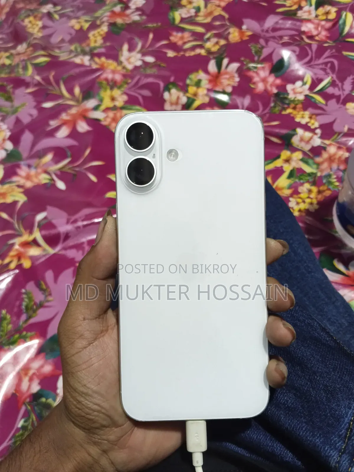 অ্যাপল আইফোন ১৬ প্লাস ১২৮ জিবি হোয়াইট