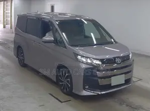 Toyota Noah 2023 Gray
