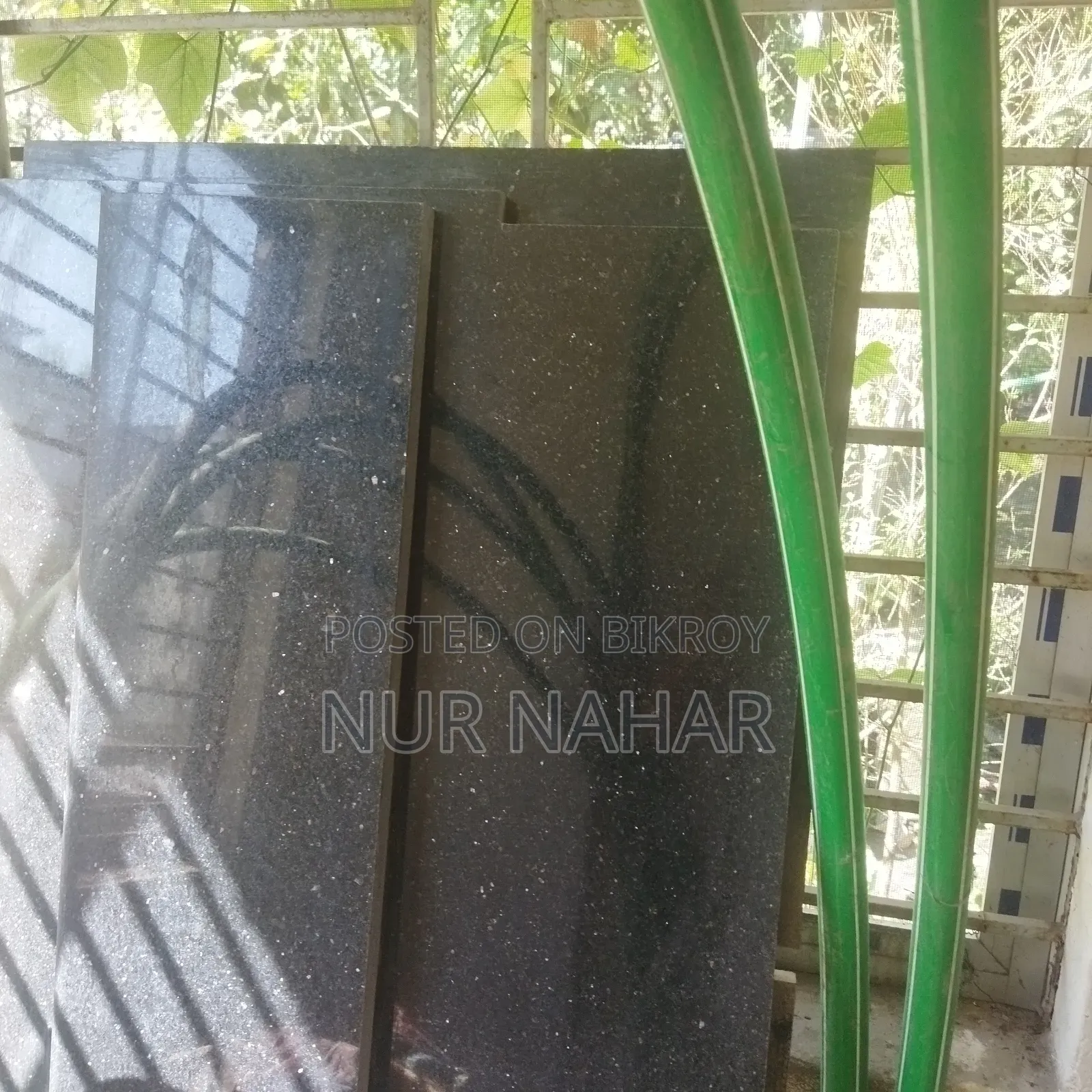 গ্রানাইট টাইলস