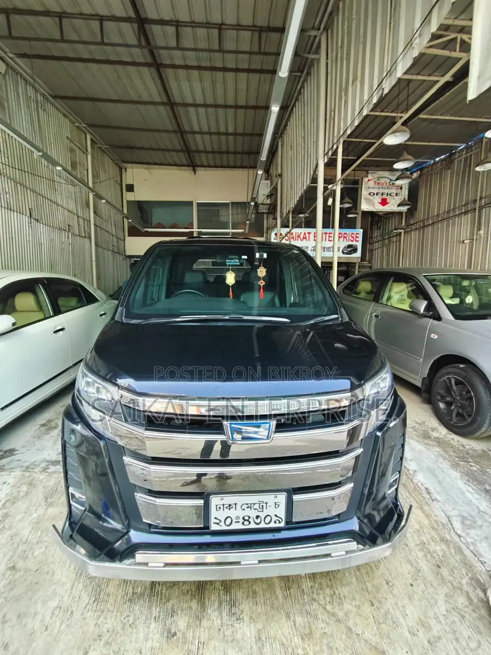 Toyota Noah 2017 Black