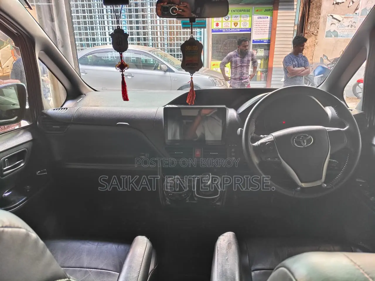 Toyota Noah 2017 Black