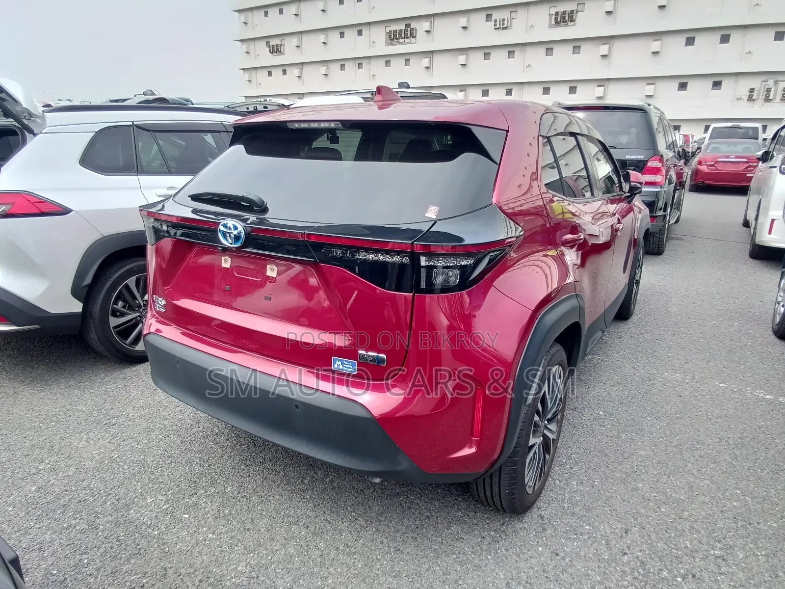 Toyota Yaris Cross 1.5 Hybrid Front-Wheel Drive 2021 Red