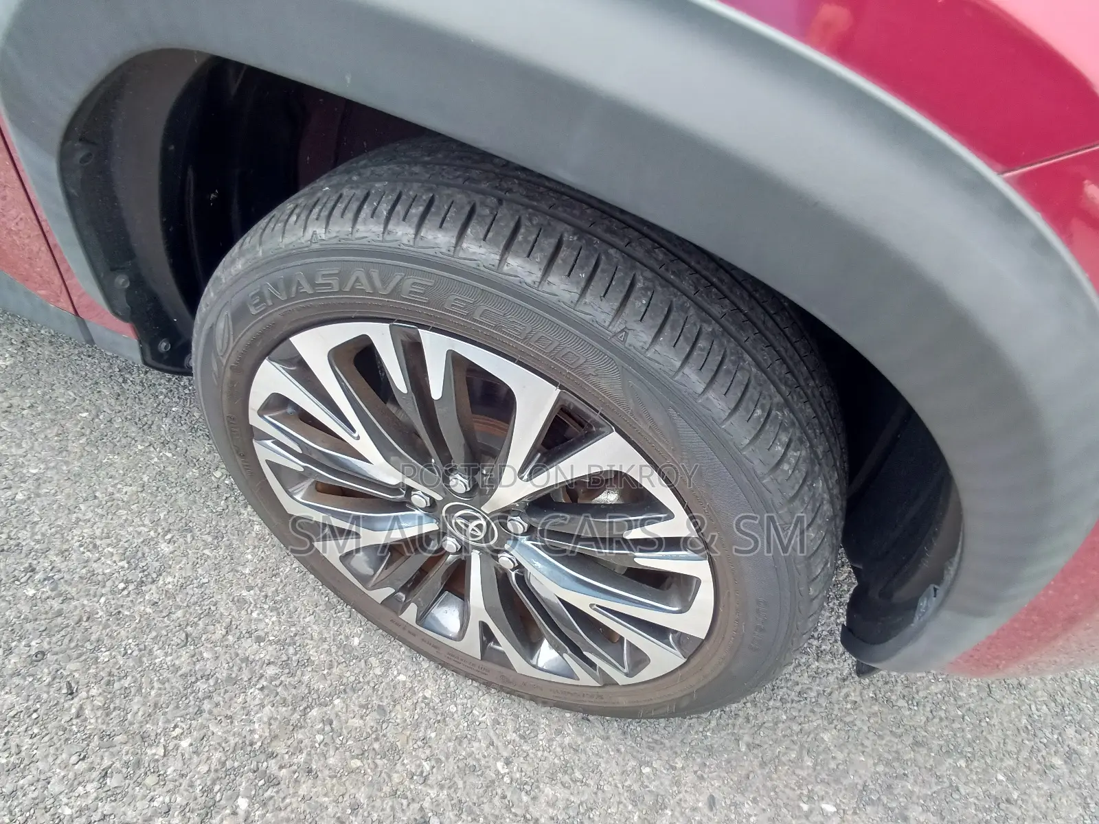 Toyota Yaris Cross 1.5 Hybrid Front-Wheel Drive 2021 Red