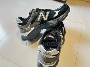 নিউ ব্যালেন্স ৯০৬০ ব্ল্যাক