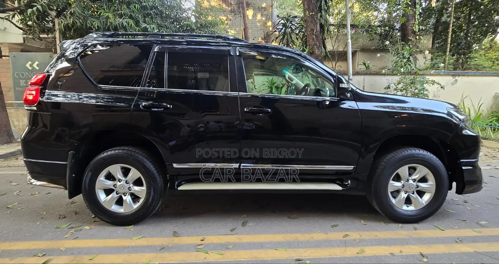 Toyota Land Cruiser Prado 2.7 i 2012 Black