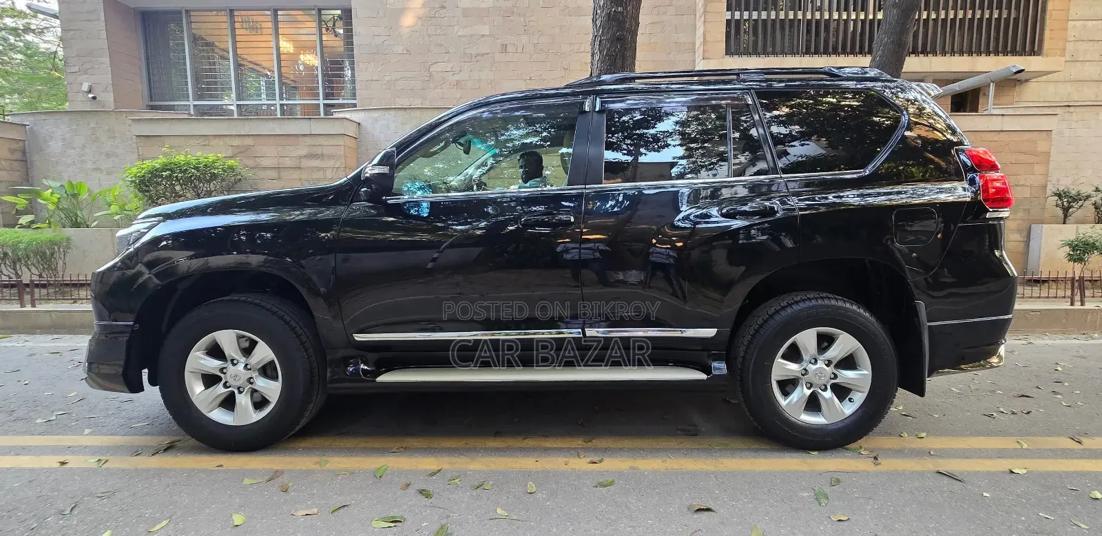 Toyota Land Cruiser Prado 2.7 i 2012 Black