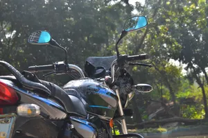 বাজাজ ডিসকভার ১৩৫ ২০১১ কালো