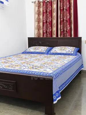 খাট বিক্রি করা হবে — ৫/৭ সাইজ