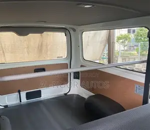 Toyota HiAce 2022 White