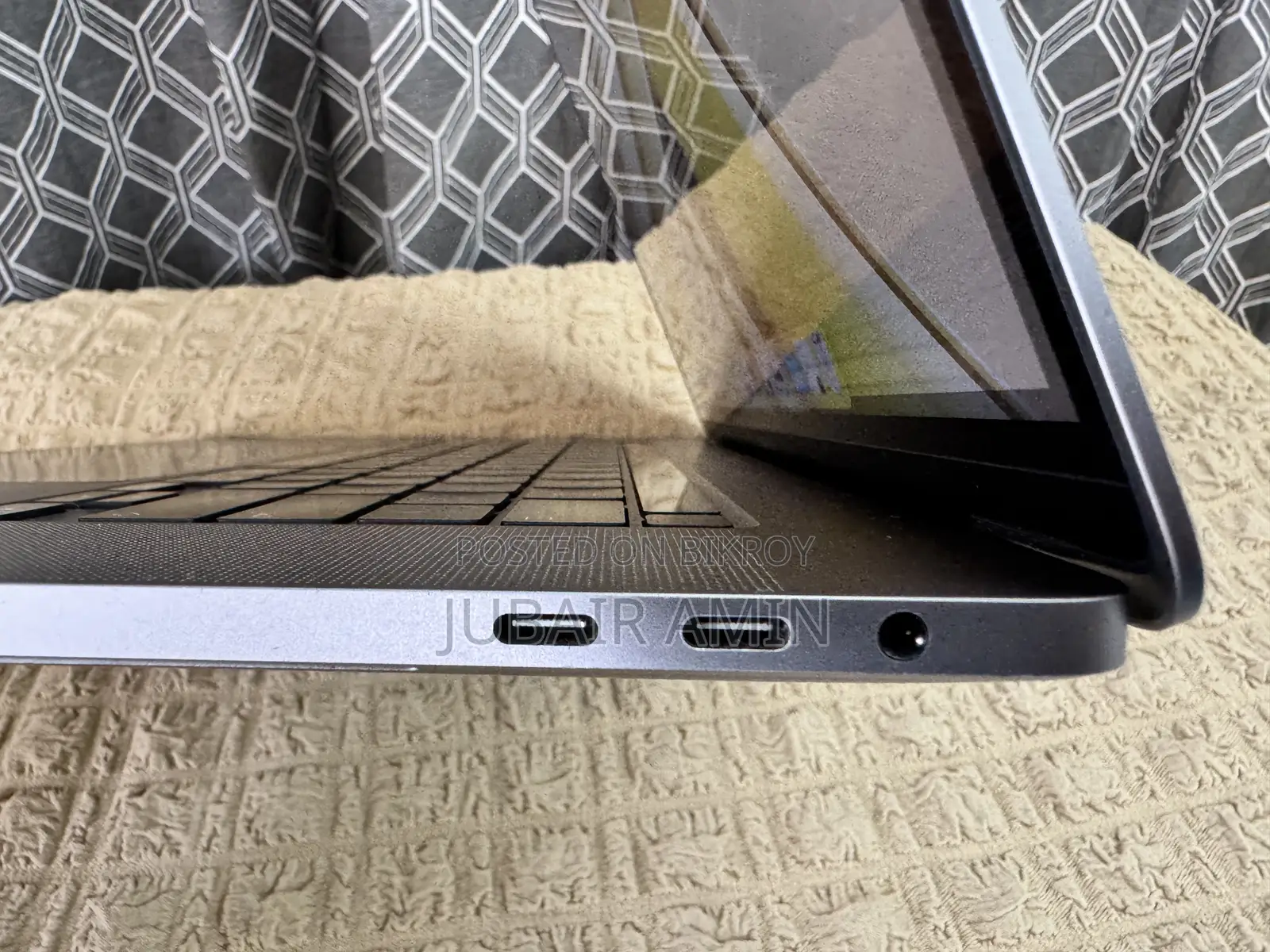 Laptop Apple MacBook Pro 2019 32GB Intel Core i9 SSD 512GB