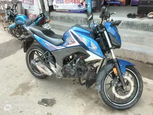 Honda Hornet 2020 Blue