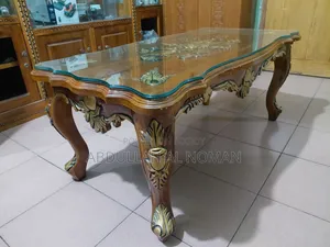 ভিক্টোরিয়া টি টেবিল