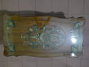ভিক্টোরিয়া টি টেবিল