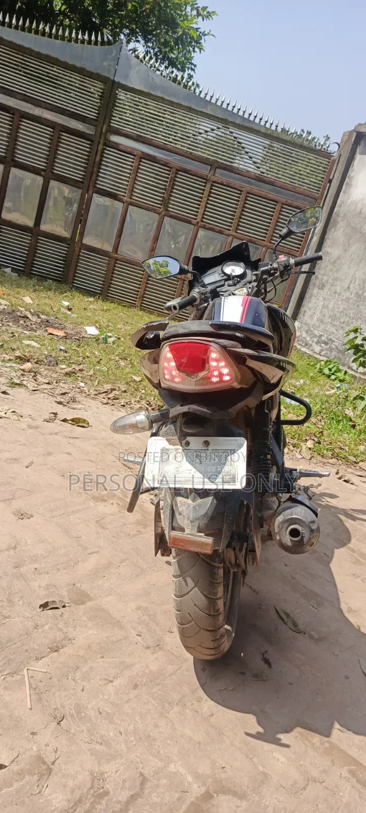 টিভিএস আপাচে আরটিআর ১৬০ টুভি ২০১৭ রেড
